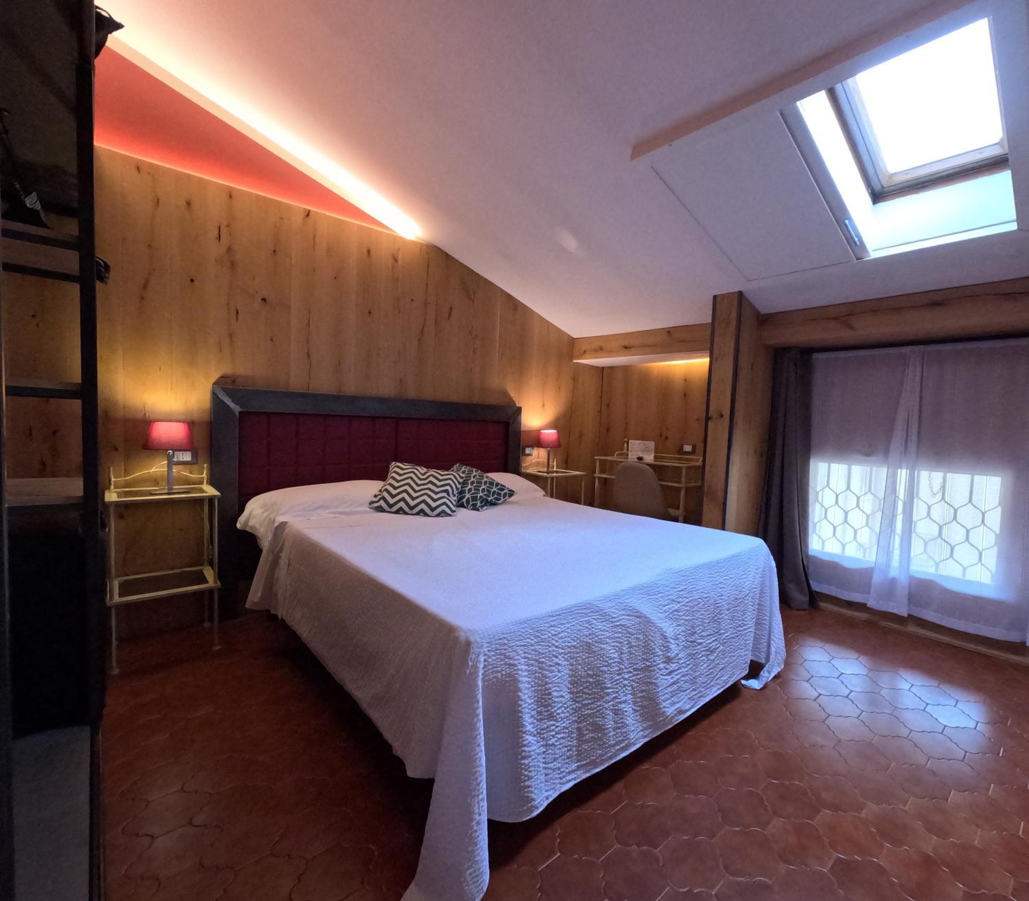Hotel Italia เวโรนา ภายนอก รูปภาพ